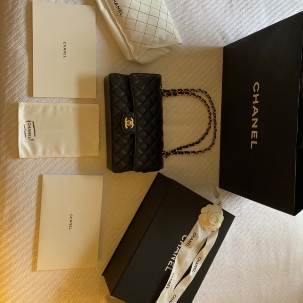 Chanel Classic Double Flap Quilted Caviar Gold-tone Medium Black NEW WITH TAGS - Picture 9 of 16